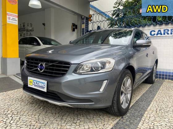 VOLVO XC60 2.4 D5 KINETIC DIESEL AWD 4P AUTOMÁTICO VOLVO XC60 2.4 D5 KINETIC DIESEL AWD 4P AUTOMÁTICO